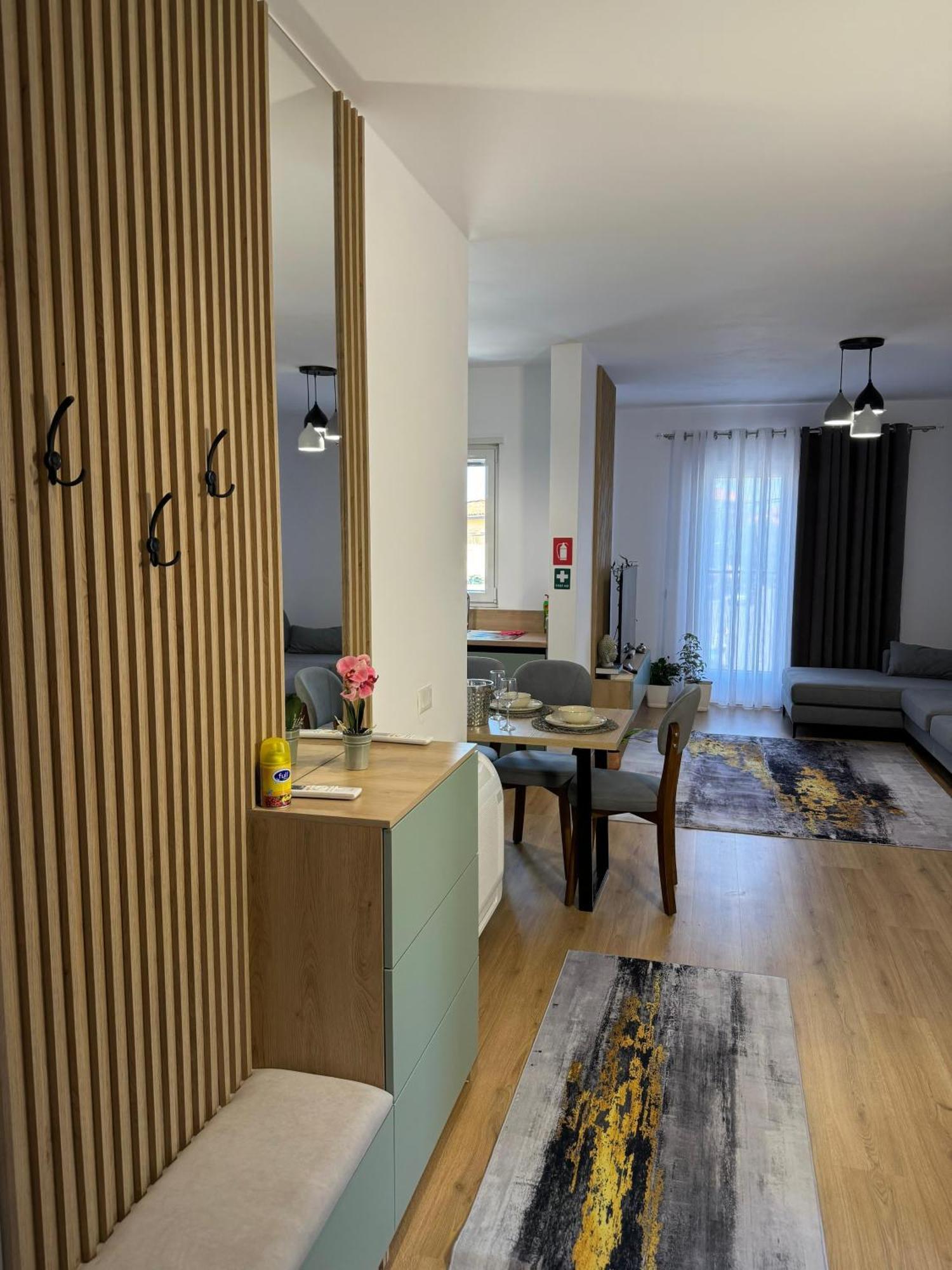 Apartment In City Center Shkoder Luaran gambar