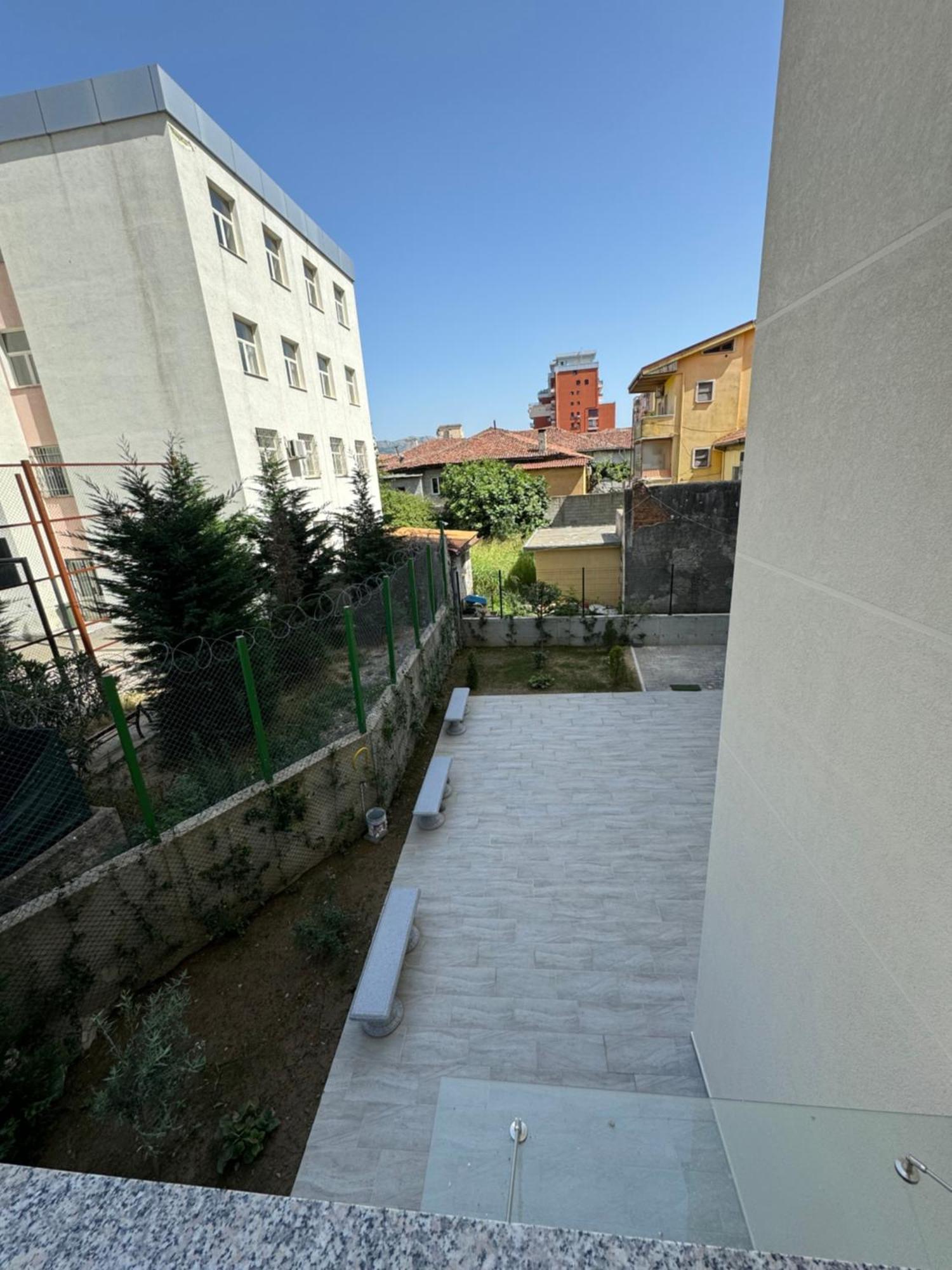 Apartment In City Center Shkoder Luaran gambar